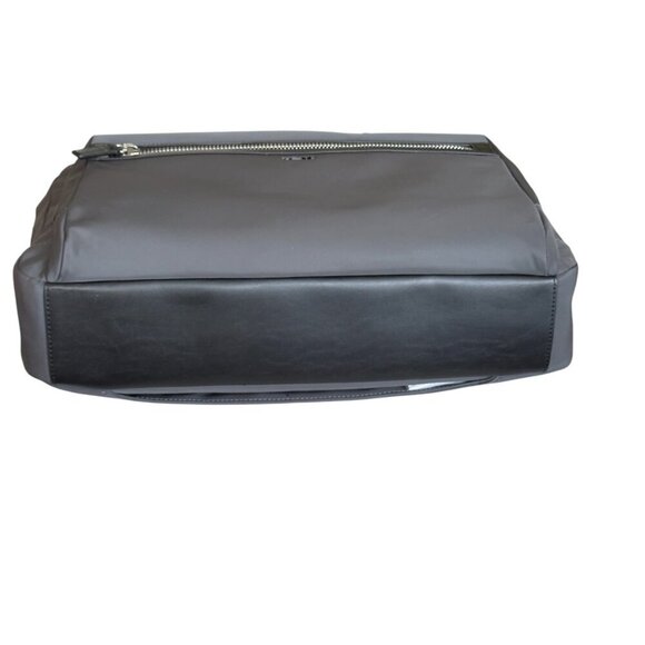 Tumi OAKFIELD Grey Nylon & Leather Large Laptop Briefcase  136350, New with tags - Picture 6 of 16